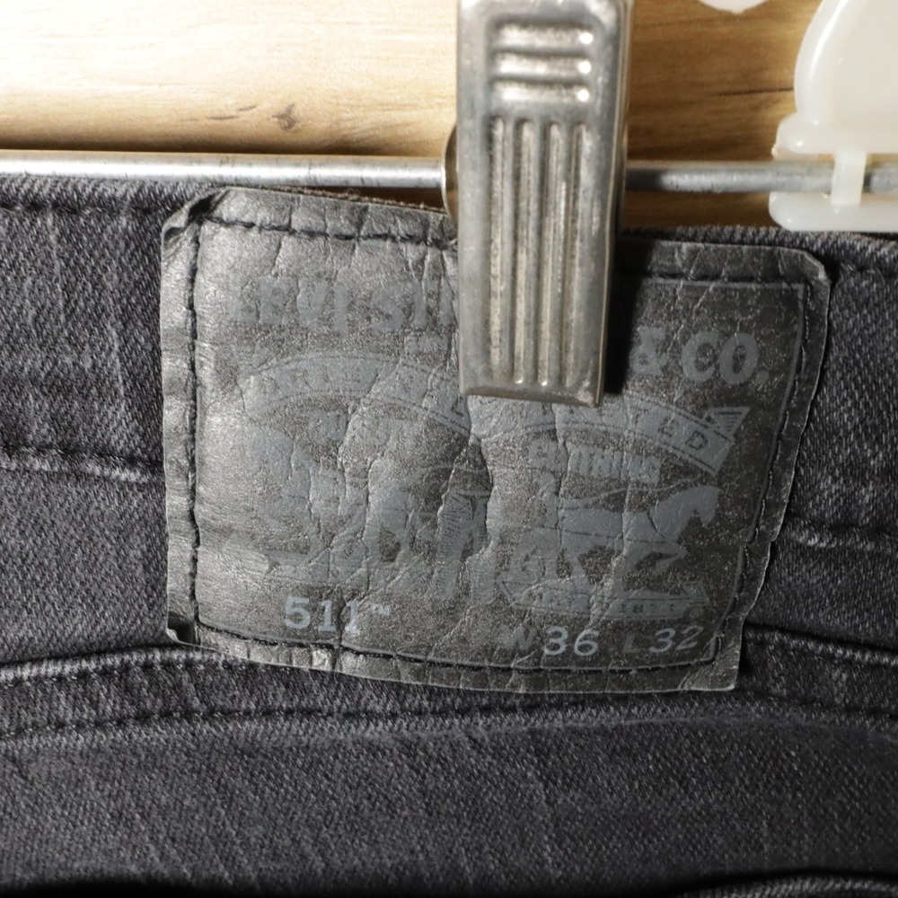 Levi's 511 Slim Fit Dark Wash Jeans Mens Size 36x30 Button Fly Cotton Blend - Picture 3 of 8